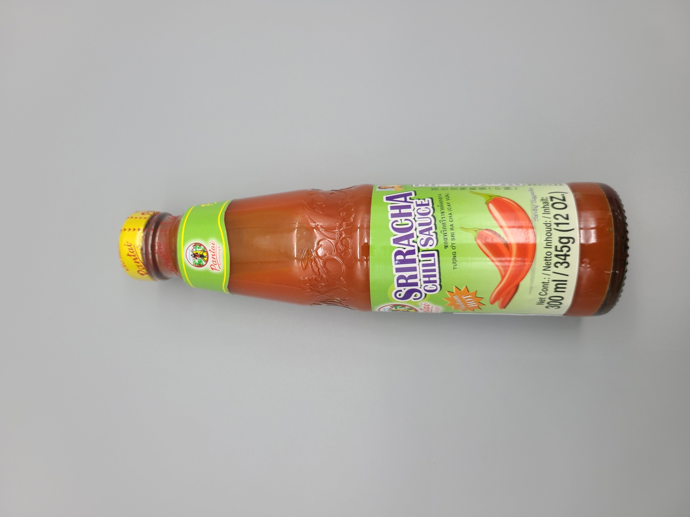 D163…스리라차 녹색 300ml…ซอสพริกเผ็ดกลาง 300ml